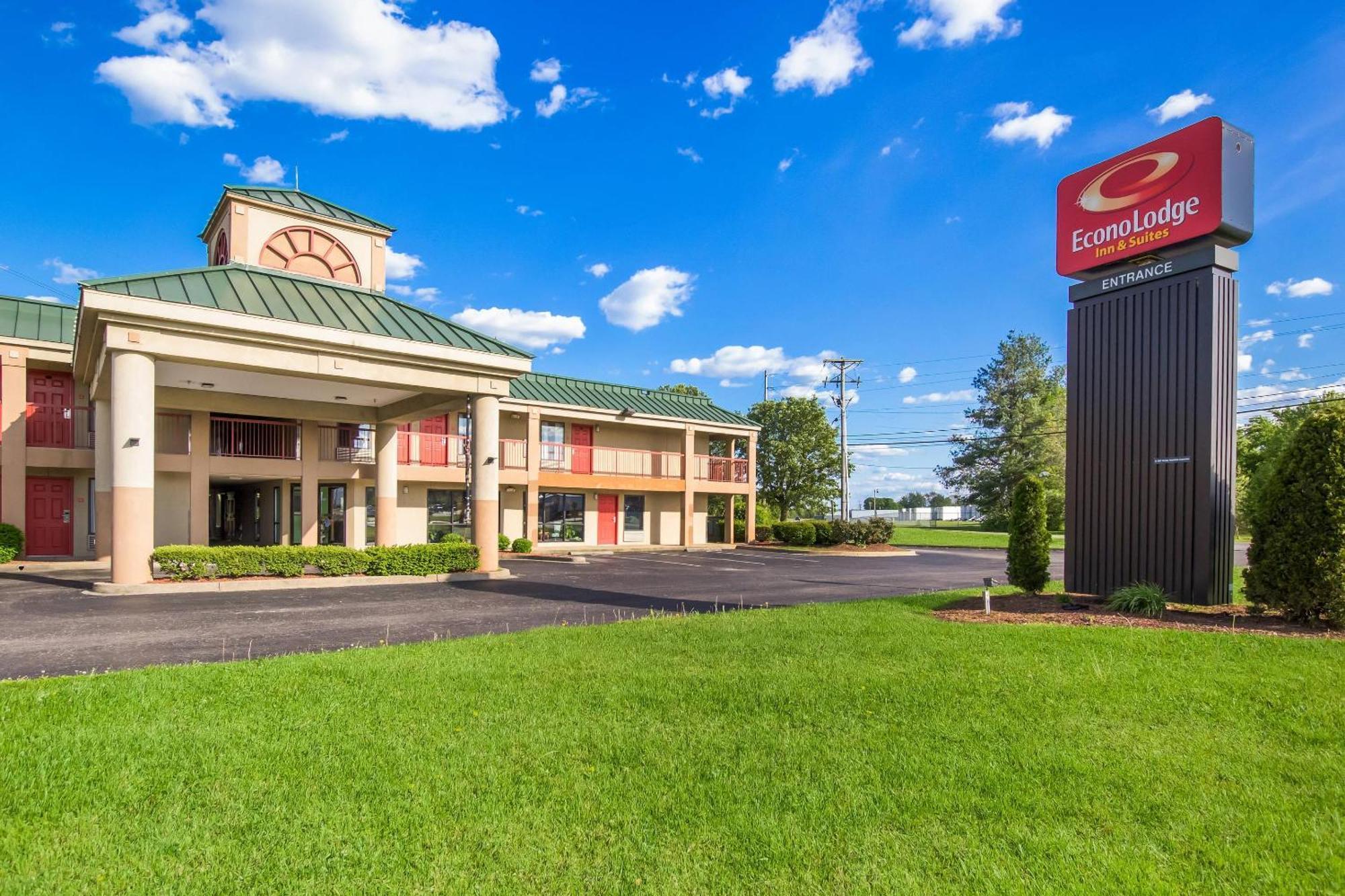 5 Smart 3-Star Hotels Near Great Clips Festival Shopping Center